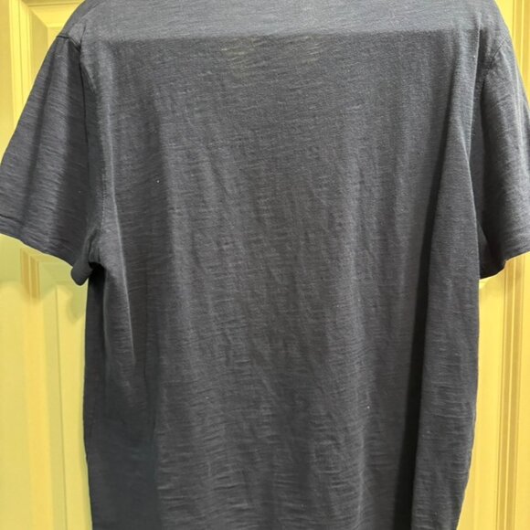 Polo - Picture 3 of 3